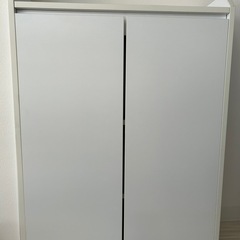 白い棚　カウンターボックスの画像