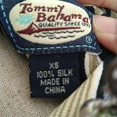 お値下げTOMMY BAHAMA シルクアロハシャツの画像