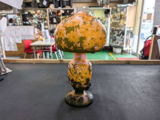 【愛品倶楽部柏店】ガレ風 ランプ 草花