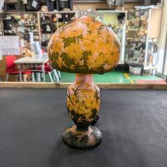 【愛品倶楽部柏店】ガレ風 ランプ 草花