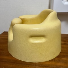 バンボ  BUMBO  ベビーチェア  の画像