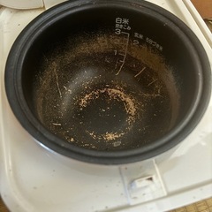 炊飯器の画像