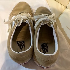 バンズ　　レディーススニーカー　24センチの画像