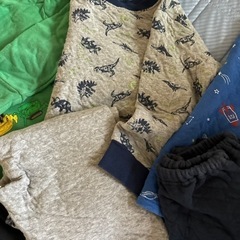 120サイズ　長袖パジャマ　子ども服の画像