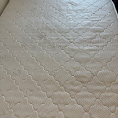 セミダブルベッドフレーム及びマットレスセットの画像