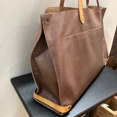本革　トートバッグ　Ｂ4対応　ハンドメイドの画像