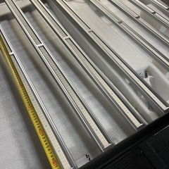 室内で植物を育てる時に使うライトの画像