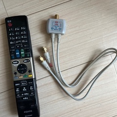 SHARP AQUOS 32Vテレビの画像