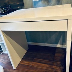 【お譲り先決定済】IKEA ホワイトデスク