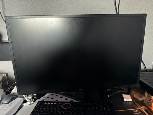 iiyama　31.5インチ　液晶モニター