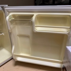 取引中ミニ冷蔵庫　モリタ　-MR-D05BCの画像