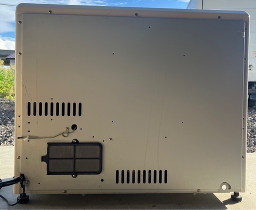 【現状品】【USED】サンポット　煙突式石油ストーブ　KSH-7010RC　2014年製