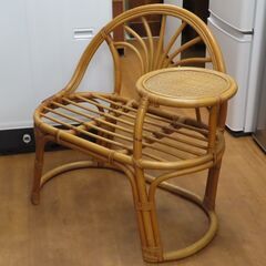 ♪ラタン 籐の椅子 小テーブル付き 札幌♪の画像