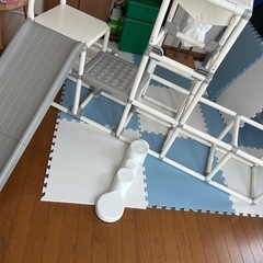 決定済み　ベビージム　ジャングルジム　滑り台付き　の画像