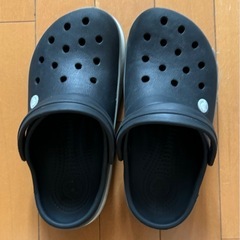 クロックス　黒　23cm