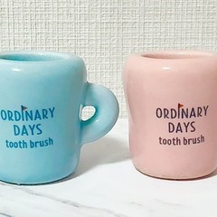 歯ブラシ立て　ピンク　ブルー　ペア　カップル　歯ブラシ　置物　置き物