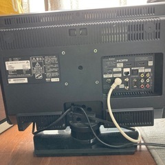 日立 テレビ リモコン付き 19型の画像