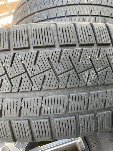 スタッドレスタイヤ・ホイール　205/60R16 ピレリ ステップワゴン