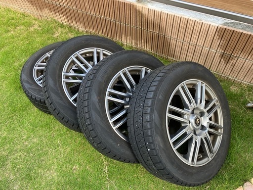 スタッドレスタイヤ・ホイール　205/60R16 ピレリ ステップワゴン