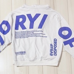 パーカー　トップス　白　ホワイト　紫の画像