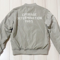 ジャケット　ダウン　ブルゾン　ジャンパー　アウター　トップスの画像