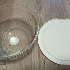 ハリオ 未使用品 耐熱ガラスボウル 2200ml フタ付き