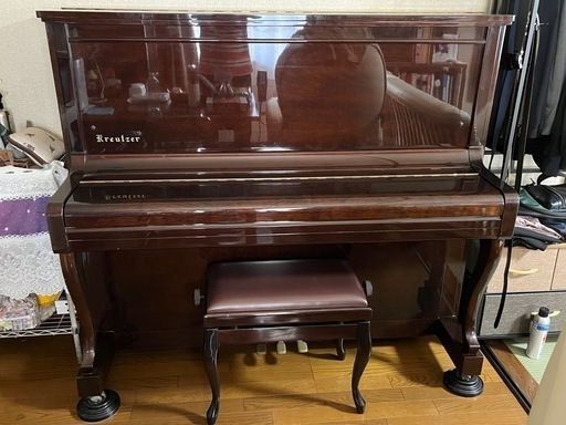 アップライトピアノ