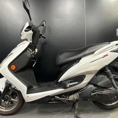 【厳選中古車•ローンOK】YAMAHA シグナスX 4型後期 SED8J ラジカルホワイト【ご成約でヘルメットプレゼント🎁】の画像