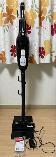 マキタ 充電式クリーナー ターボ60 CL113FD スタンド付