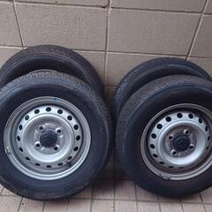 お話中です。【走行少】エブリィバン純正タイヤホイールセット145...