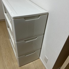 衣装ケース　カラーボックス