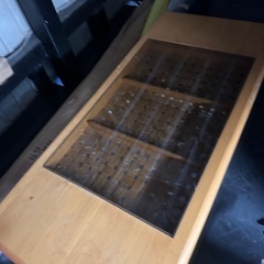 テーブル