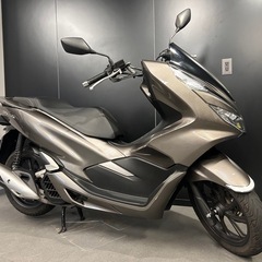 【厳選中古車•ローンOK】ホンダ PCX125 JF81 ブロンズメタリック【ご成約でヘルメットプレゼント🎁】の画像