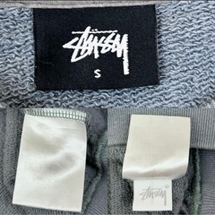 stussyスウェットトレーナーの画像