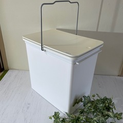 ①　like.it.ライクイット　ゴミ箱　バケツ　おもちゃ入れ
