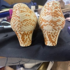 日本製パンプスの画像