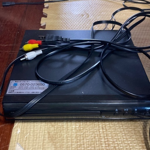 早い者勝ち DVDプレーヤー リモコン付き