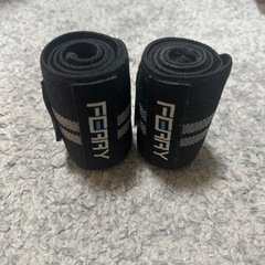 ダンベル・バーベル、手首固定用リストラップ付きの画像