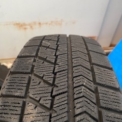 ブリザック　VRX スタッドレスタイヤ　155/65-14の画像