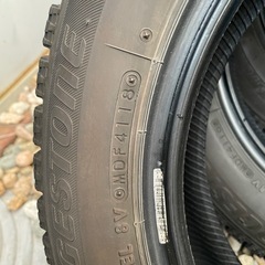 ブリザック　VRX スタッドレスタイヤ　155/65-14の画像