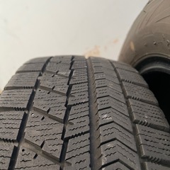 ブリザック　VRX スタッドレスタイヤ　155/65-14の画像