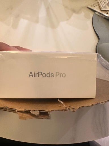 AirPods Pro 第2世代　Lightning端子
