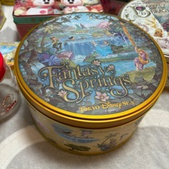 ディズニー　ソープディスペンサー
　缶　ファンタジースプリングス　美女と野獣　ダッフィ　シェリーメイの画像