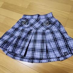 　140 スカート