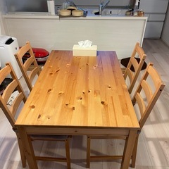 IKEAダイニングテーブル、イス 4人用 イス4脚