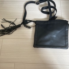 ショルダーバッグ