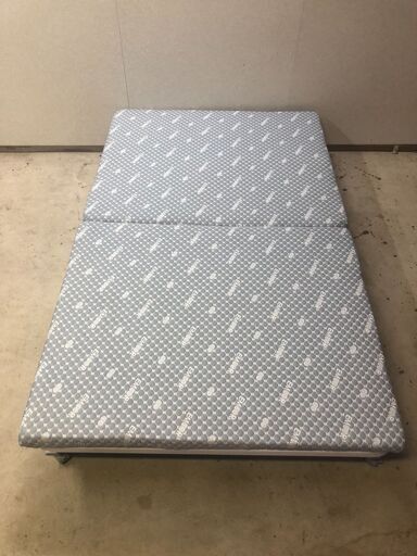 【糸島市内 送料無料】 MEHOL メホール EMOOR エムール 折りたたみベッド 0916-17