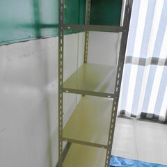 【最終処分】5段スチールラック ベージュ 棚　タッチ決済可能！の画像