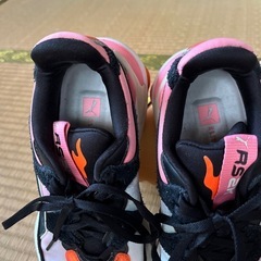 PUMA  スニーカーの画像