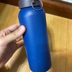 GAURA水筒ボトルの画像